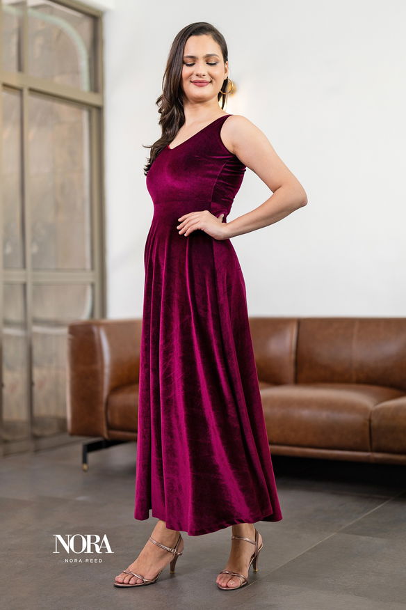 Maroon velvet long clearance dress